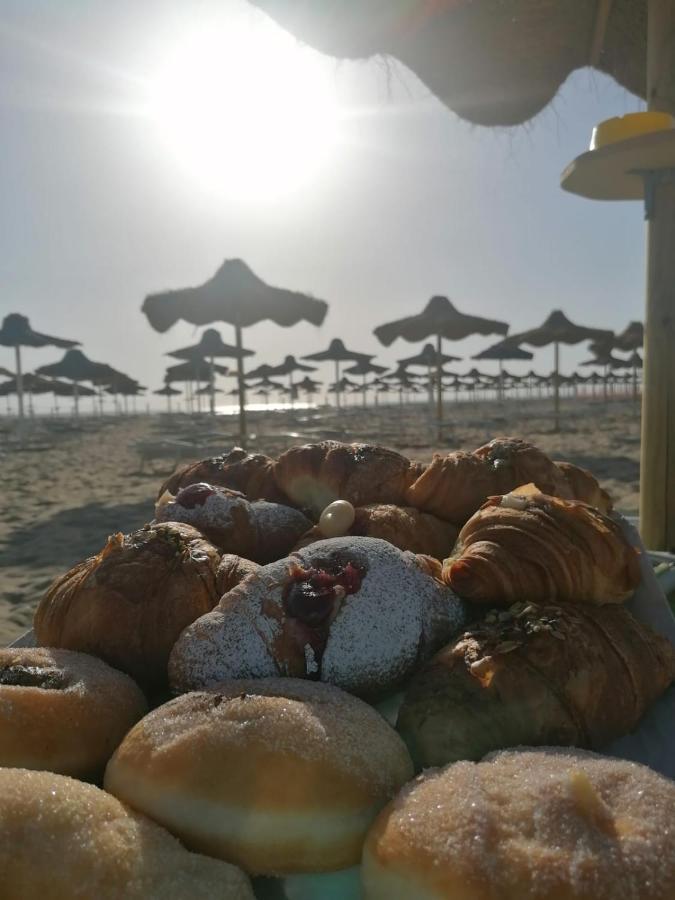 Aurora Beach & Suite Margherita Di Savoia Dış mekan fotoğraf